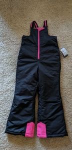 Black and pink child snow bib